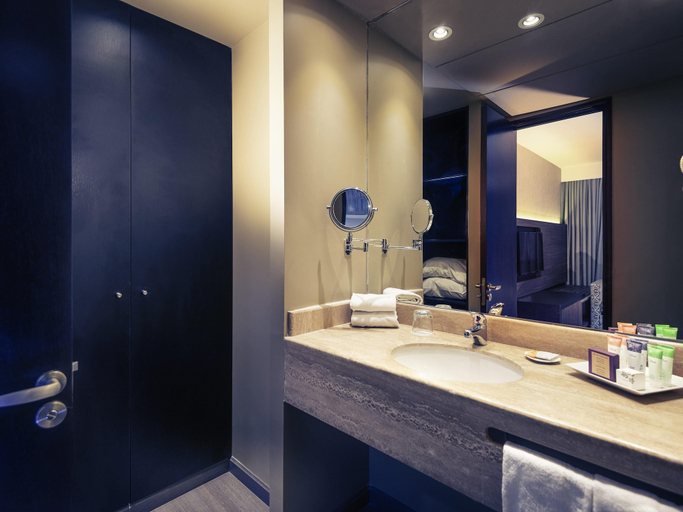 Bathroom 5, Mercure Santiago Centro, Santiago