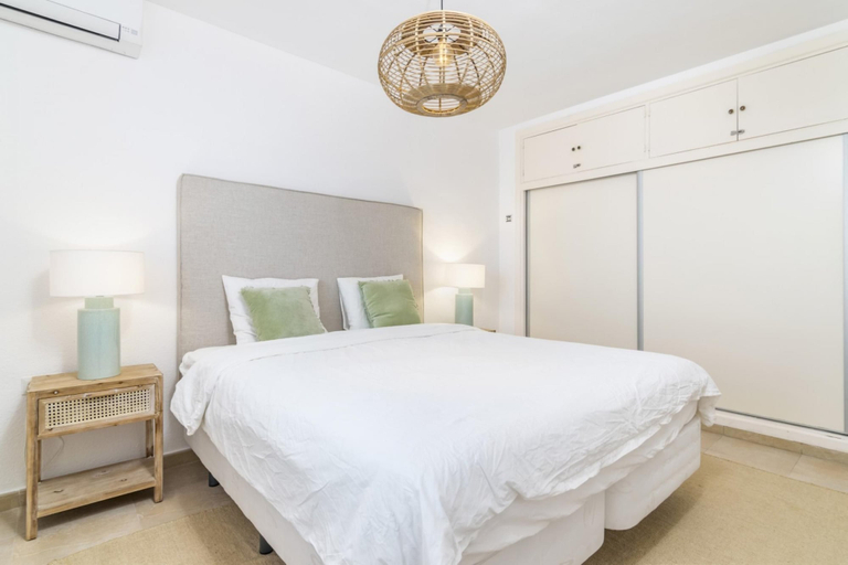 Room 2, Ags48b- Great Location Close to Puerto Banus Casa, Málaga