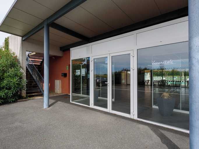 Exterior & Views 2, Le Domaine Du Green - Vacancéole, Tarn