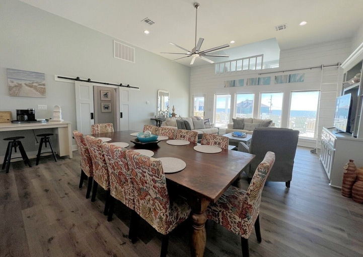 Dining 5, Hooked On A Feeling 3 Bedroom Home by RedAwning, Galveston