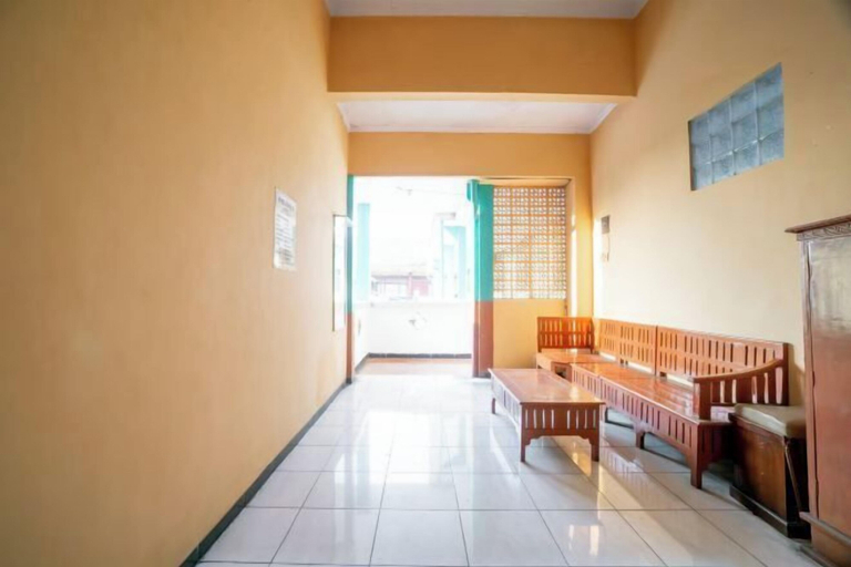Interior 3, Hotel O Central Madiun Near Stasiun Kota Madiun, Madiun