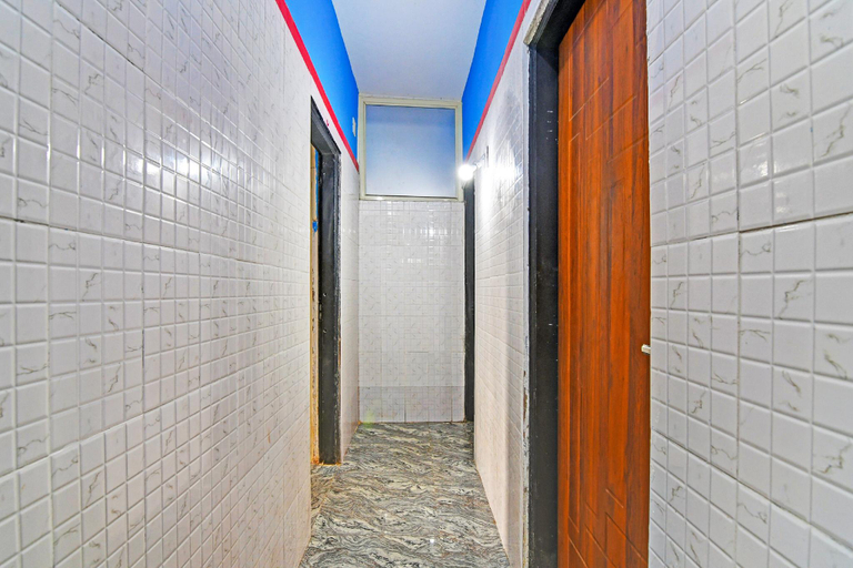 Public Area 2, Hotel O New Cuttack Guest House, Cuttack