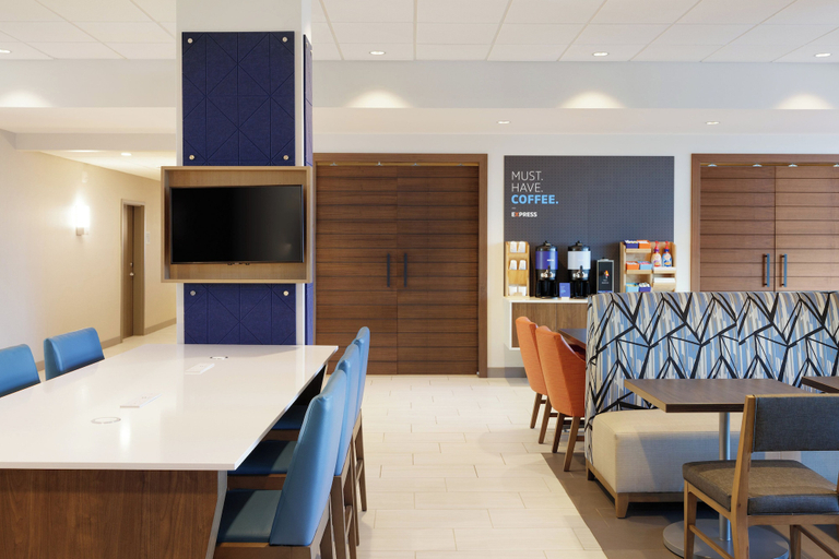 Exterior 2, Holiday Inn Express & Suites CALERA NORTH by IHG, Shelby