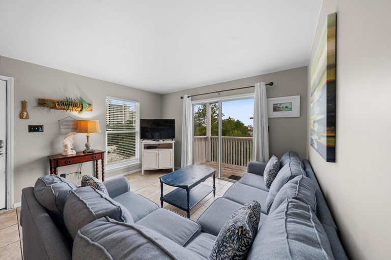 Others 5, Romar Village 322, Baldwin