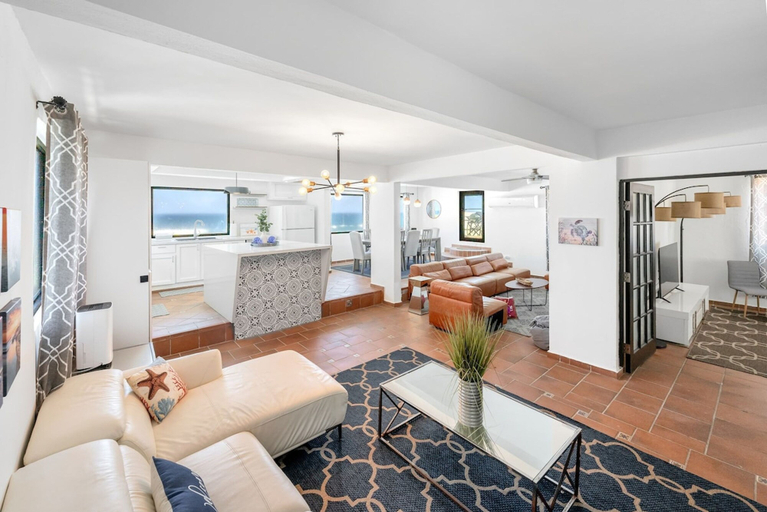 Others 4, 4 BR Kikita Beach Villa Oceanfront w Pool
