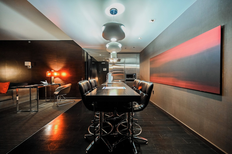 Food & Drinks 5, StripViewSuites at Palms Place, Clark