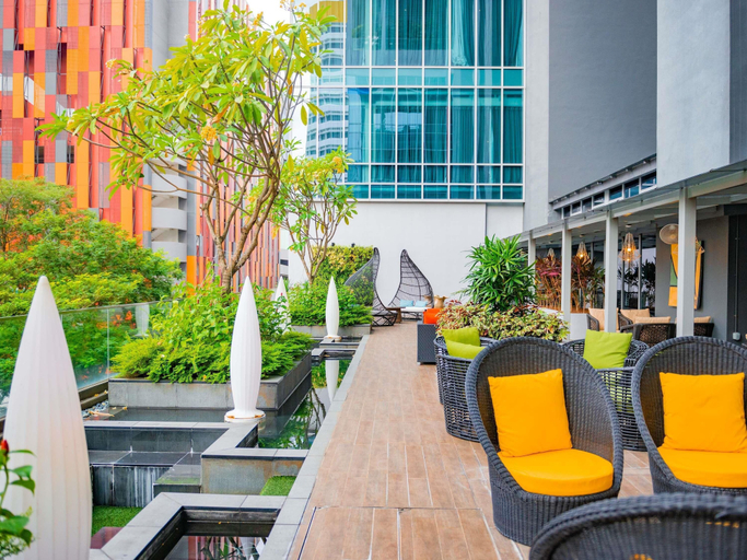 Exterior & Views 2, Mercure Singapore Bugis, Singapura