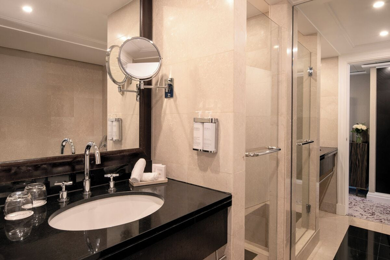 Bathroom 4, Warwick Paris Champs-Elysées, Paris