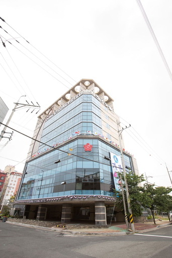 Exterior & Views, Dong Gyeong Hotel, Tongyeong