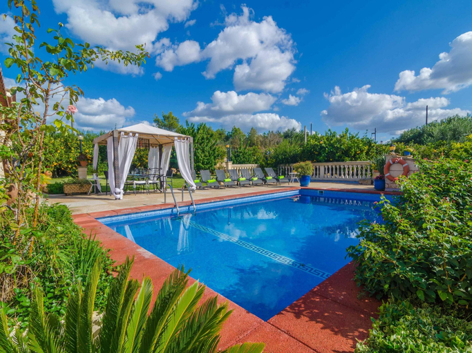 Sport & Beauty 2, Can Rius - Villa With Private Pool In Muro, Baleares