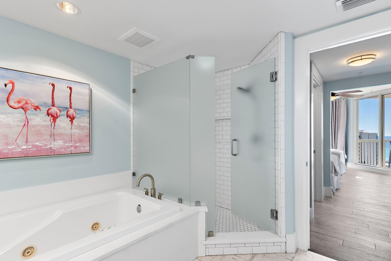 Bathroom 4, St. Lucia 1002, Okaloosa