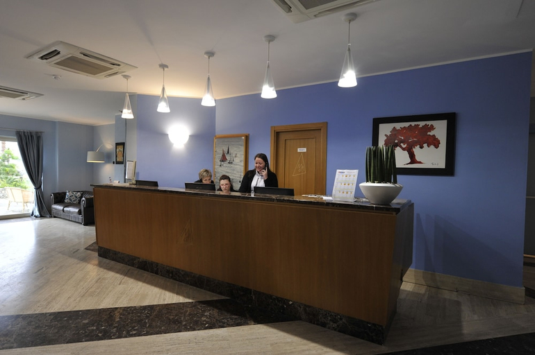Public Area, Aregai Marina Hotel & Residence, Imperia