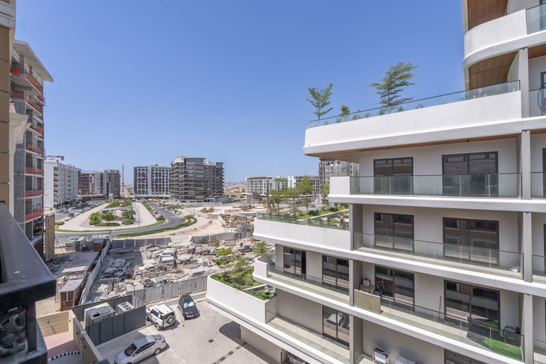 Room 5, An Oasis Studio That is Home Away From Home, Dubai