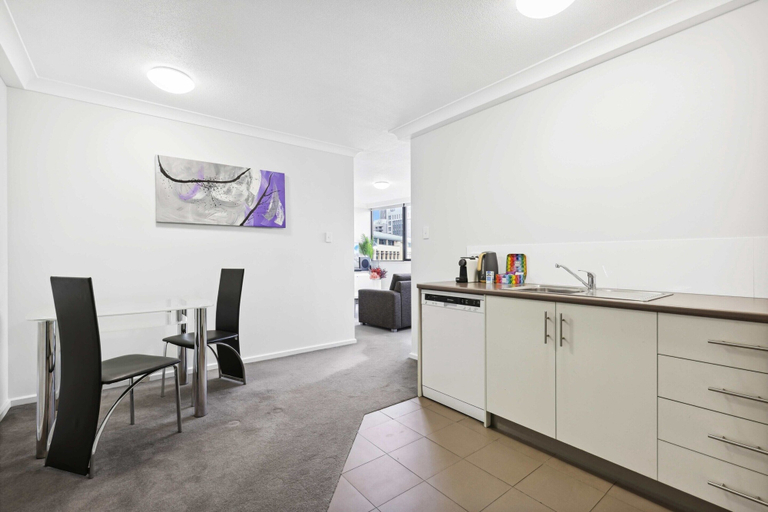 Private kitchen 4, Charming 1-bed Unit in an Unbeatable Location, Brisbane