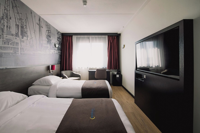Bedroom 3, Bastion Hotel Rotterdam Zuid, Rotterdam