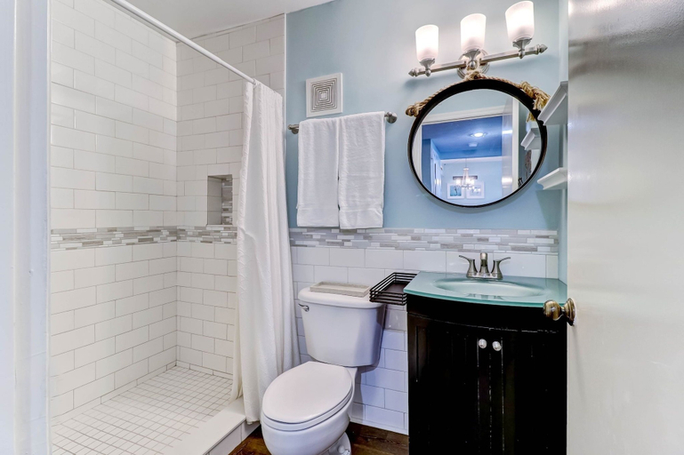 Bathroom 4, Beach Style Condo Includes Google Mini Home And Beach Access 2 Bedroom Condo by RedAwning, Nassau
