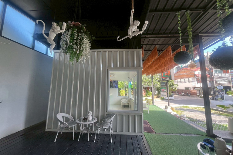 Lobby 4, Lazy Lizard Hostel, Ko Samui