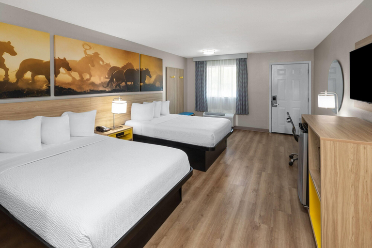 Bedroom 3, Days Inn by Wyndham Temple, Bell