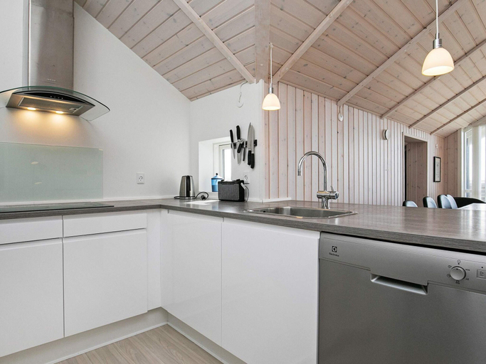 Others 5, Holiday Home in Harboøre, Lemvig