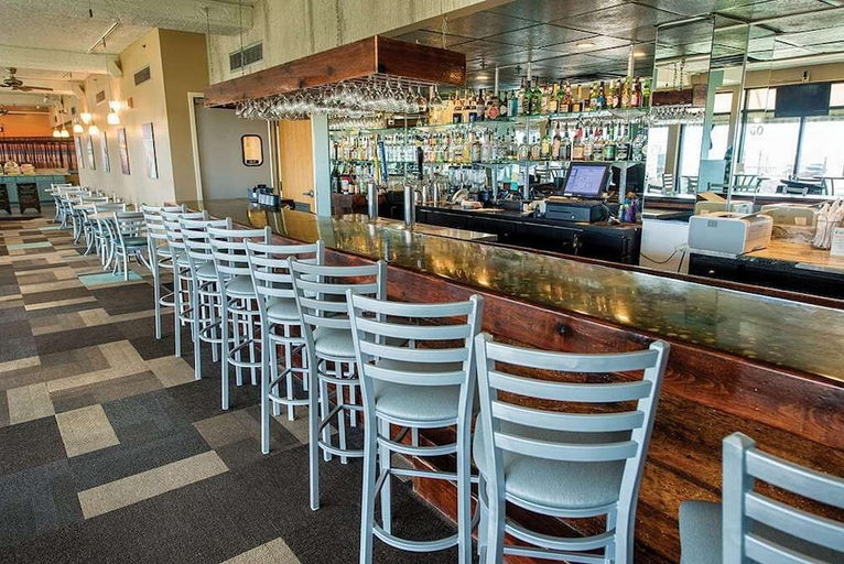 Food & Drinks, Ramada by Wyndham Virginia Beach, Virginia Beach