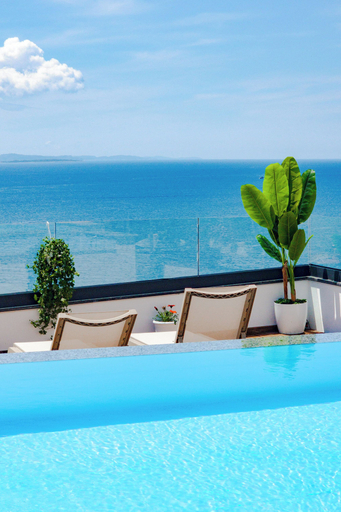 Sport & Beauty 3, Jako Premium Hotel, Sarandës