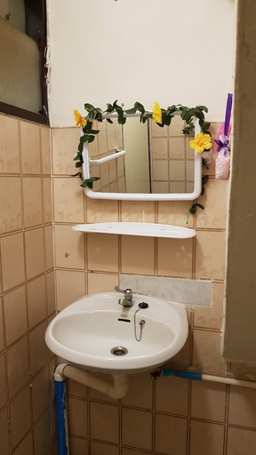 Bathroom 3, Starnong Cafe & Hostel, Muang Chiang Mai