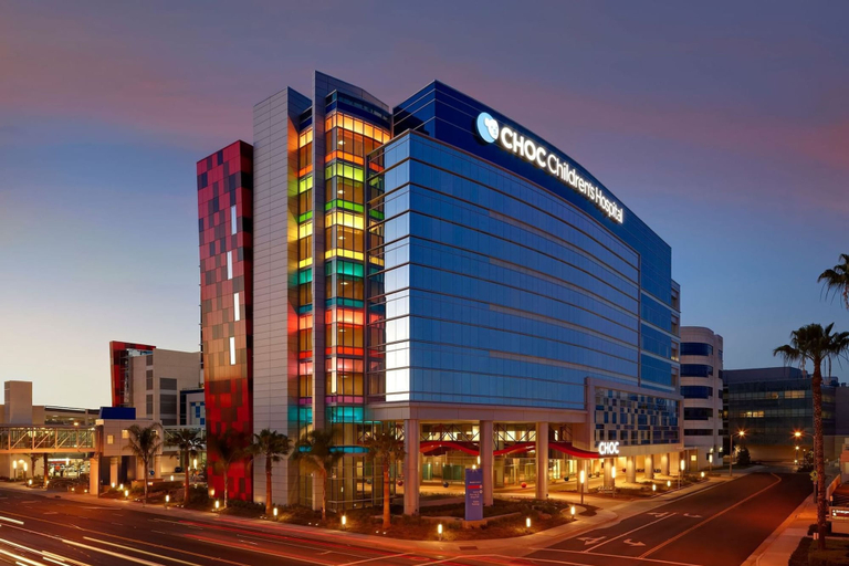 Room 5, Modern Oasis 10 Min From Disneyland With Pool GYM, Orange