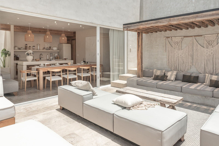 Front of property, Moon Sand Tulum Boho Chic Penthouse, Cozumel