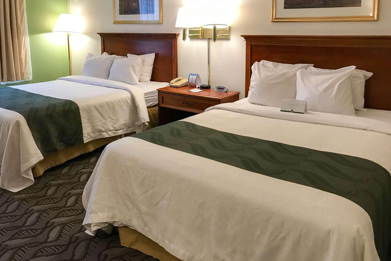 Bedroom 3, Quality Inn Holland - Toledo, Lucas