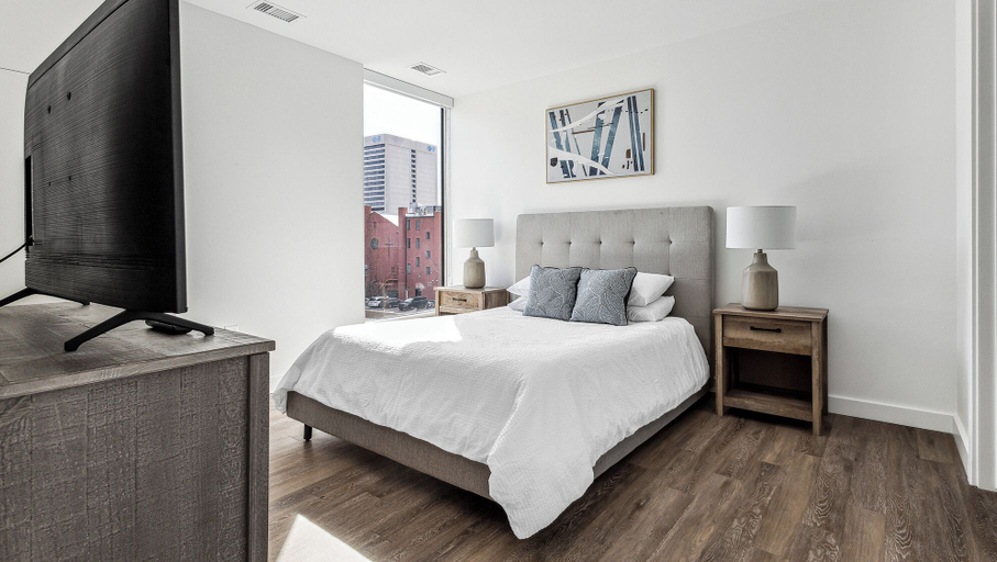 Bedroom 2, Downtown Detroit Apartments by Landing, Wayne