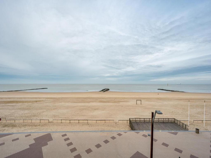 5, Studio in Knokke With Stunning Sea Views, West-Vlaanderen