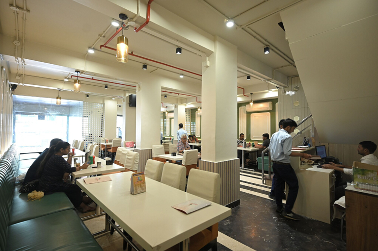 Food & Drinks 5, Hotel Saffron, Varanasi
