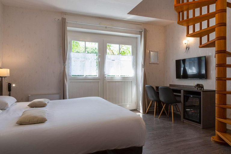 Bedroom 3, Manoir de Moëllien, The Originals Relais, Finistère