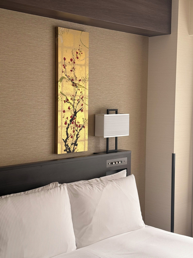 Bedroom 2, DoubleTree by Hilton Kyoto Station, Kyoto