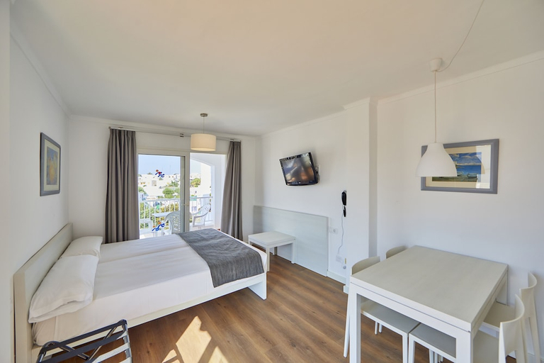 Bedroom 3, OLA Apartamentos Cala d'Or, Baleares