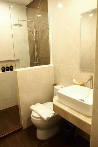 Bathroom, Romyen cafe homestay, Phra Nakhon Si Ayutthaya
