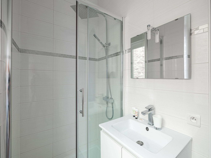 2, Beautiful renovated apartment - Carre dOr - 1BR2p, Alpes-Maritimes