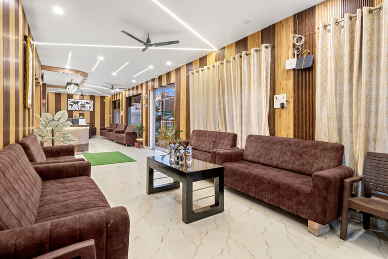 Others 4, Hotel Raj Darbar, Faizabad