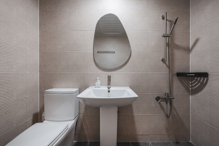 Bathroom 4, Gyeongju Hotel Gonggan, Gyeongju