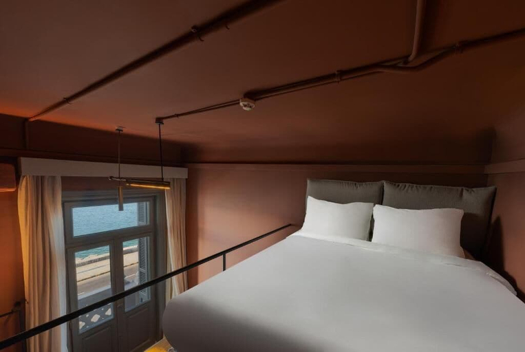 Room 3, Brassbell Grey Studio CornicheAlexandria, Alexandria