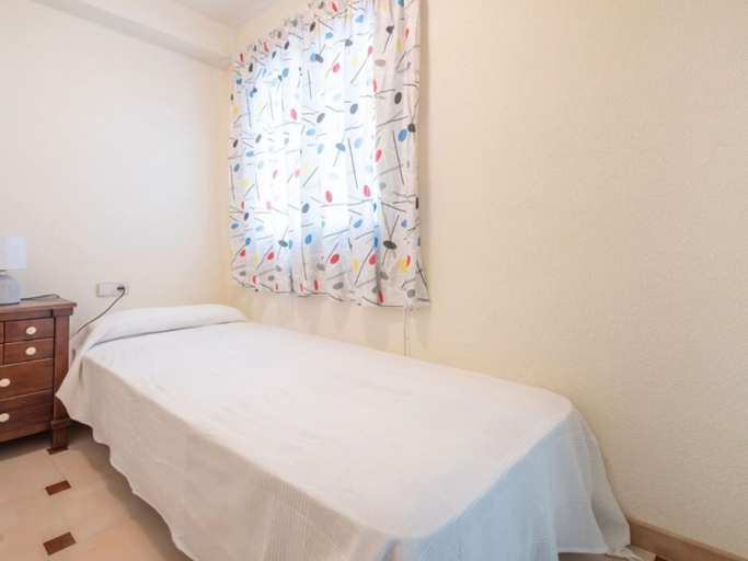 Room 5, Th108 Apartamento con Acceso Directo a la Playa, Tarragona