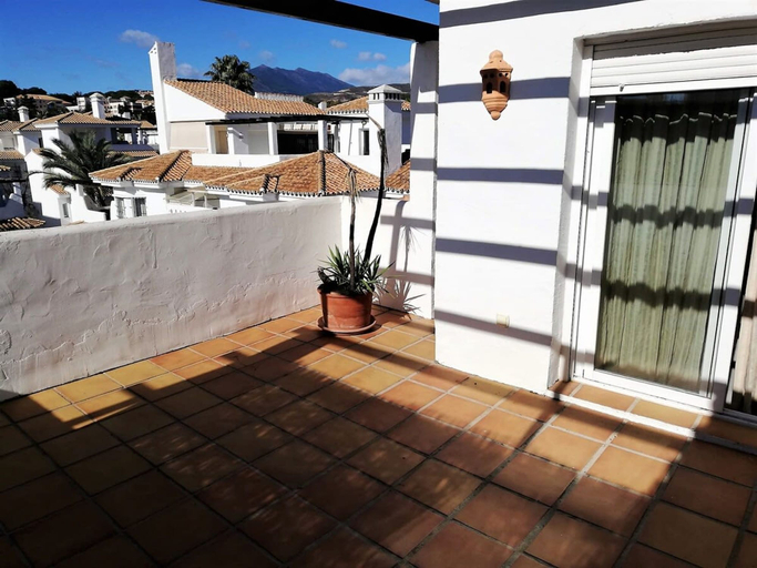 Room 2, Top Floor 2 Bedroom Duplex 360 Views F-5, Málaga