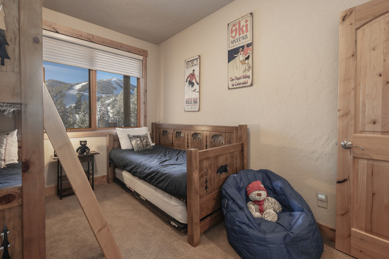Room 3, Antler At Lakota 407 3 Bedroom Home, Grand
