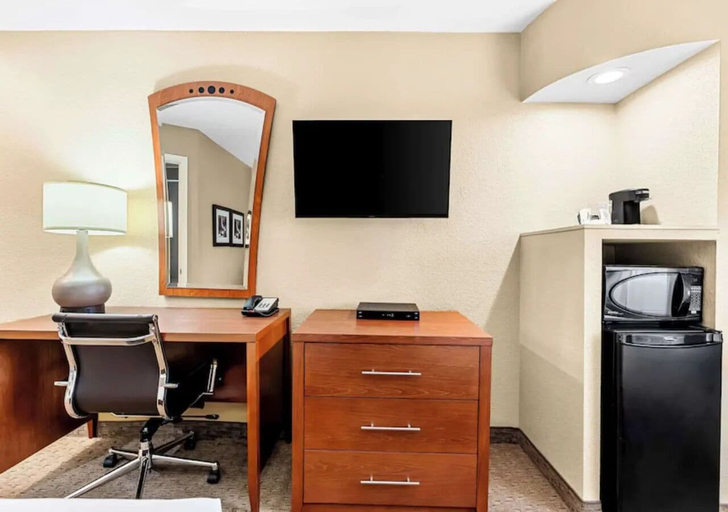 Interior 3, Aurora Inn, Stanislaus