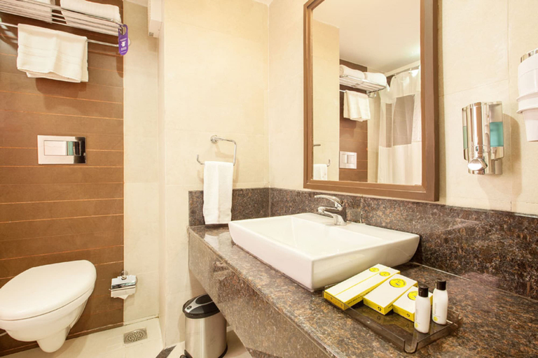 Bathroom 4, Sterling Ooty Elk Hill, The Nilgiris