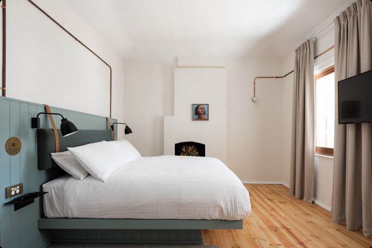 Bedroom 2, Garde Hotel and Warders Cottages, Fremantle