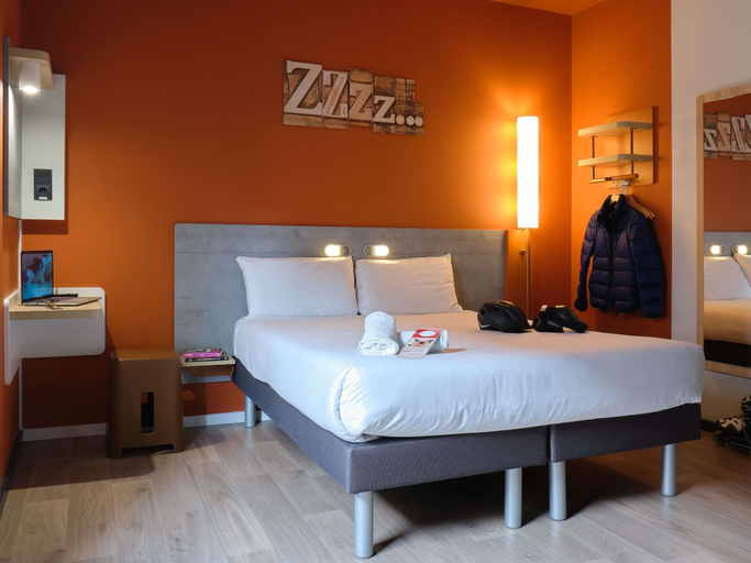 Bedroom 4, Ibis Budget Bilbao City, Vizcaya