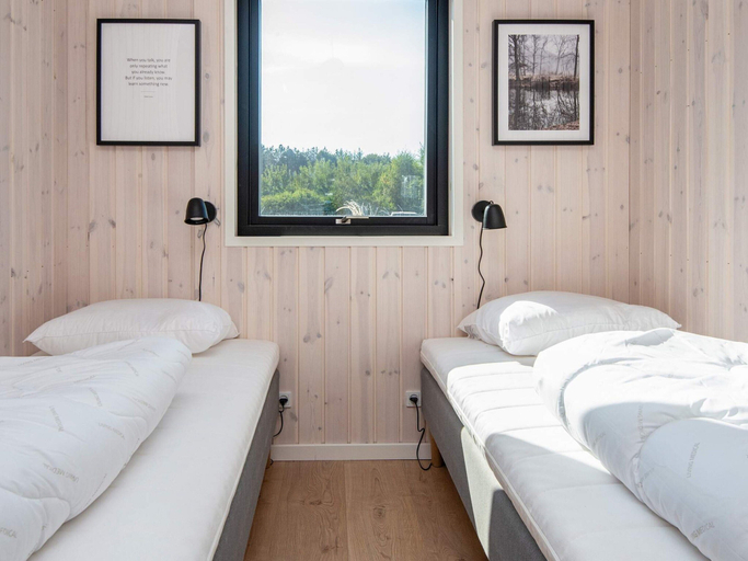 Bedroom 2, 5 Star Holiday Home in Glesborg, Norddjurs