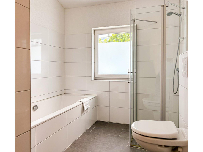 3, moderne Ferienwohnung mit Balkon in Zuschen, Hochsauerlandkreis