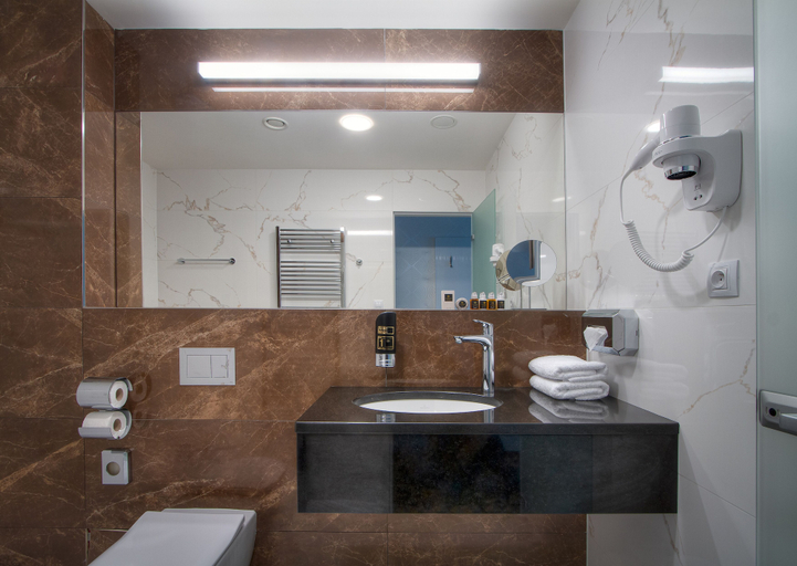 Bathroom 4, Hotel Essence, Praha 1